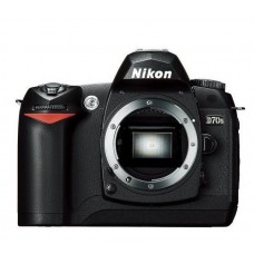 Фотоапарат Nikon D70